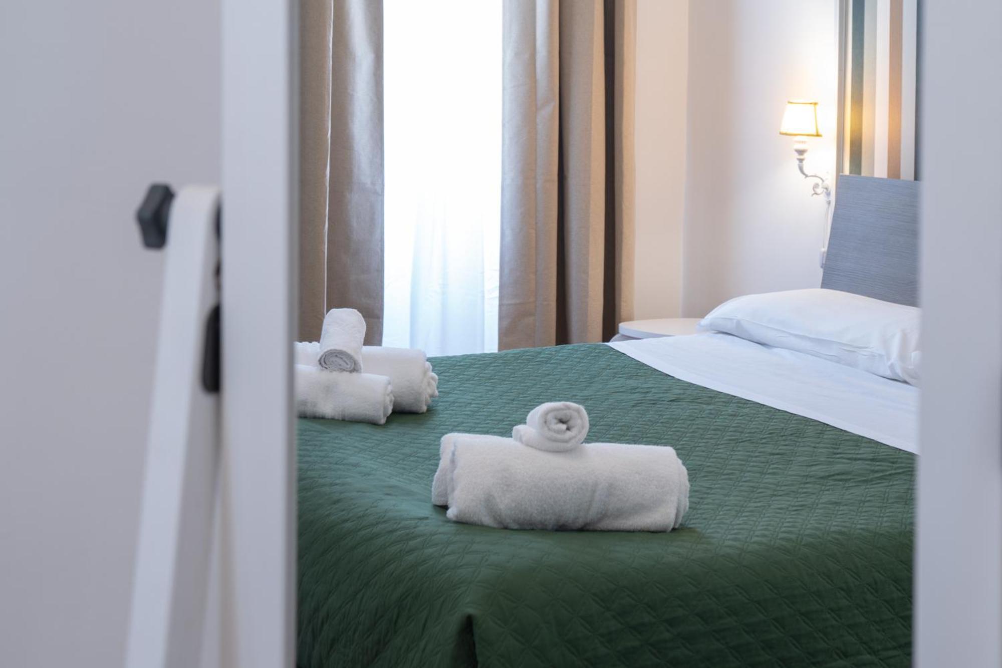 Vatican Apartment Borgo Pio Рим Екстериор снимка